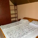 Toereki 34 Vendeghaz * Siófok