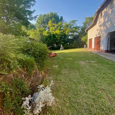 Toereki 34 Vendeghaz Apartment Siófok